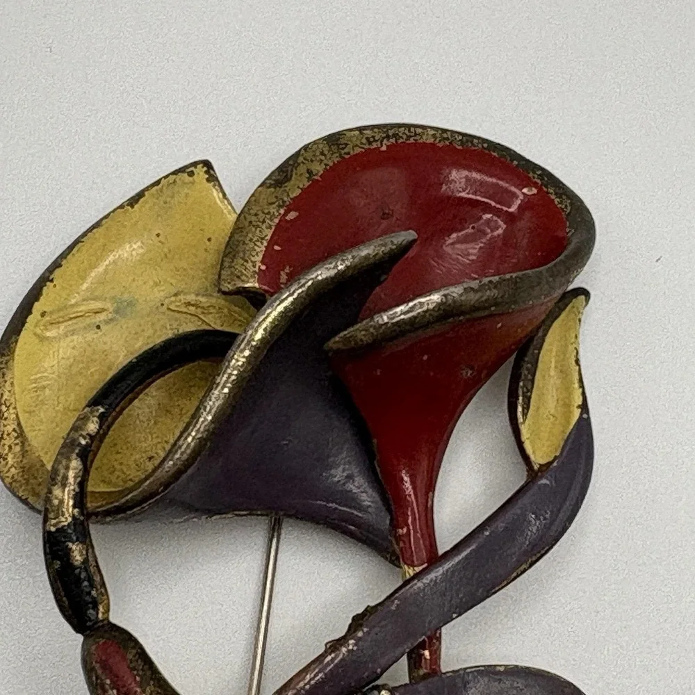 Vintage Pot Metal Brooch Flowers Calla Lily Hand Painted Red Purple Yellow
